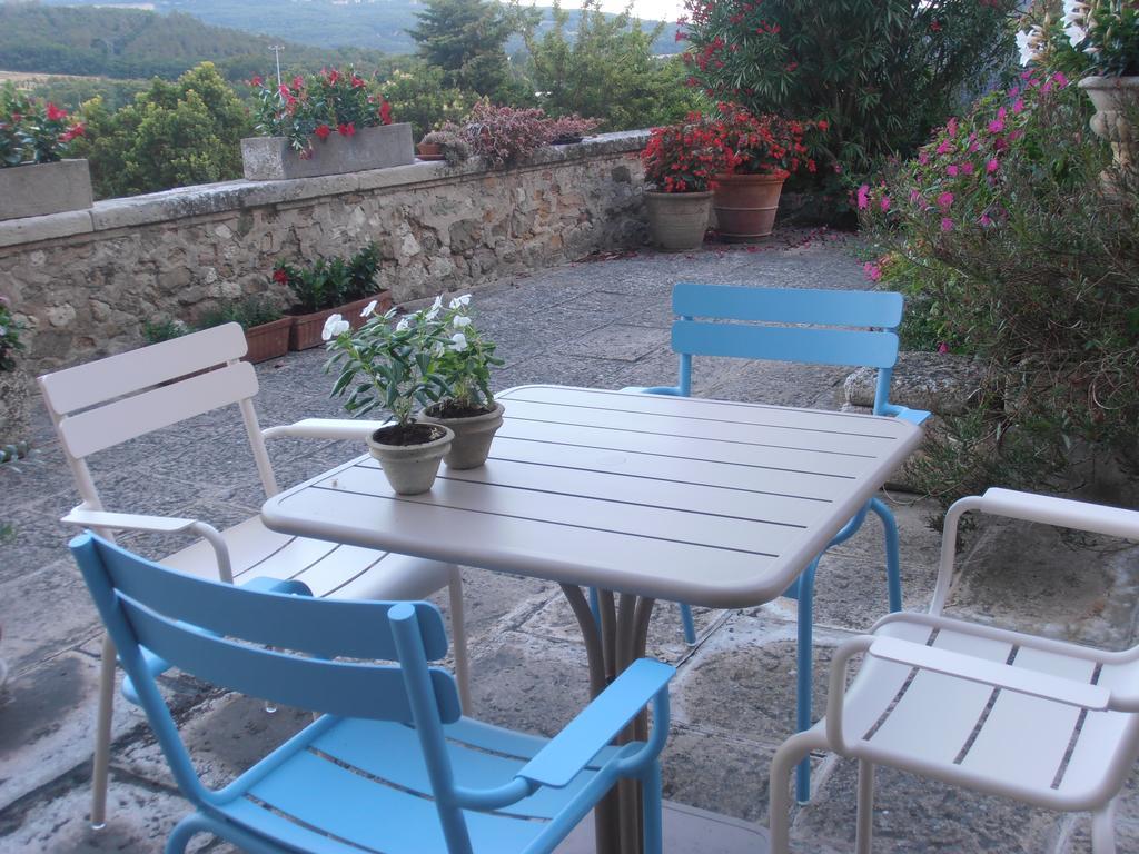 Le Seminaire Bed & Breakfast Roussas Eksteriør bilde