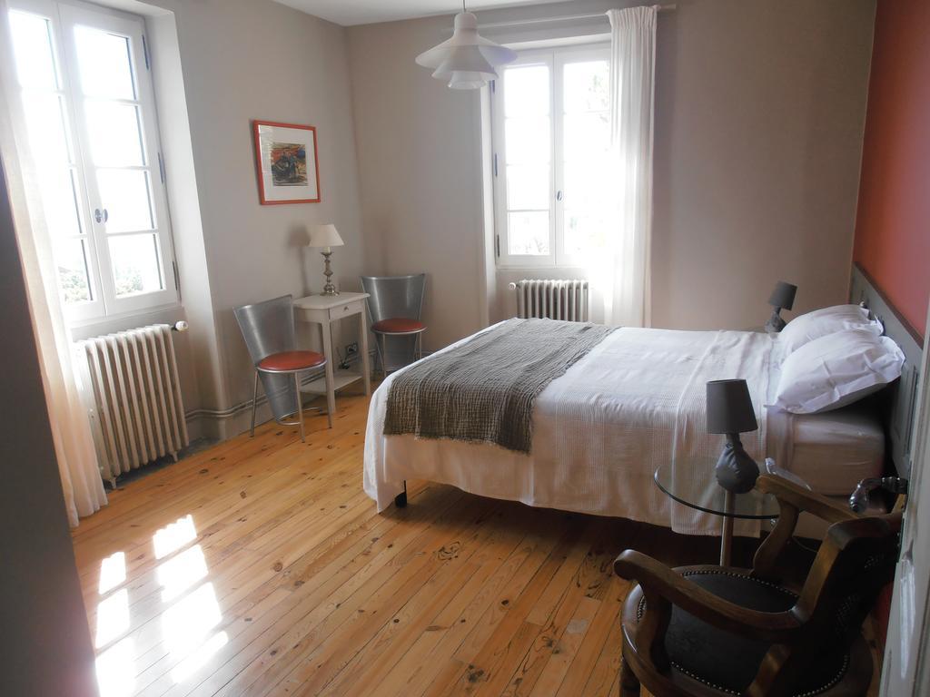 Le Seminaire Bed & Breakfast Roussas Eksteriør bilde