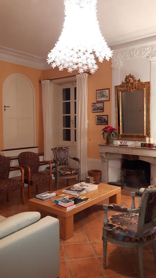 Le Seminaire Bed & Breakfast Roussas Eksteriør bilde